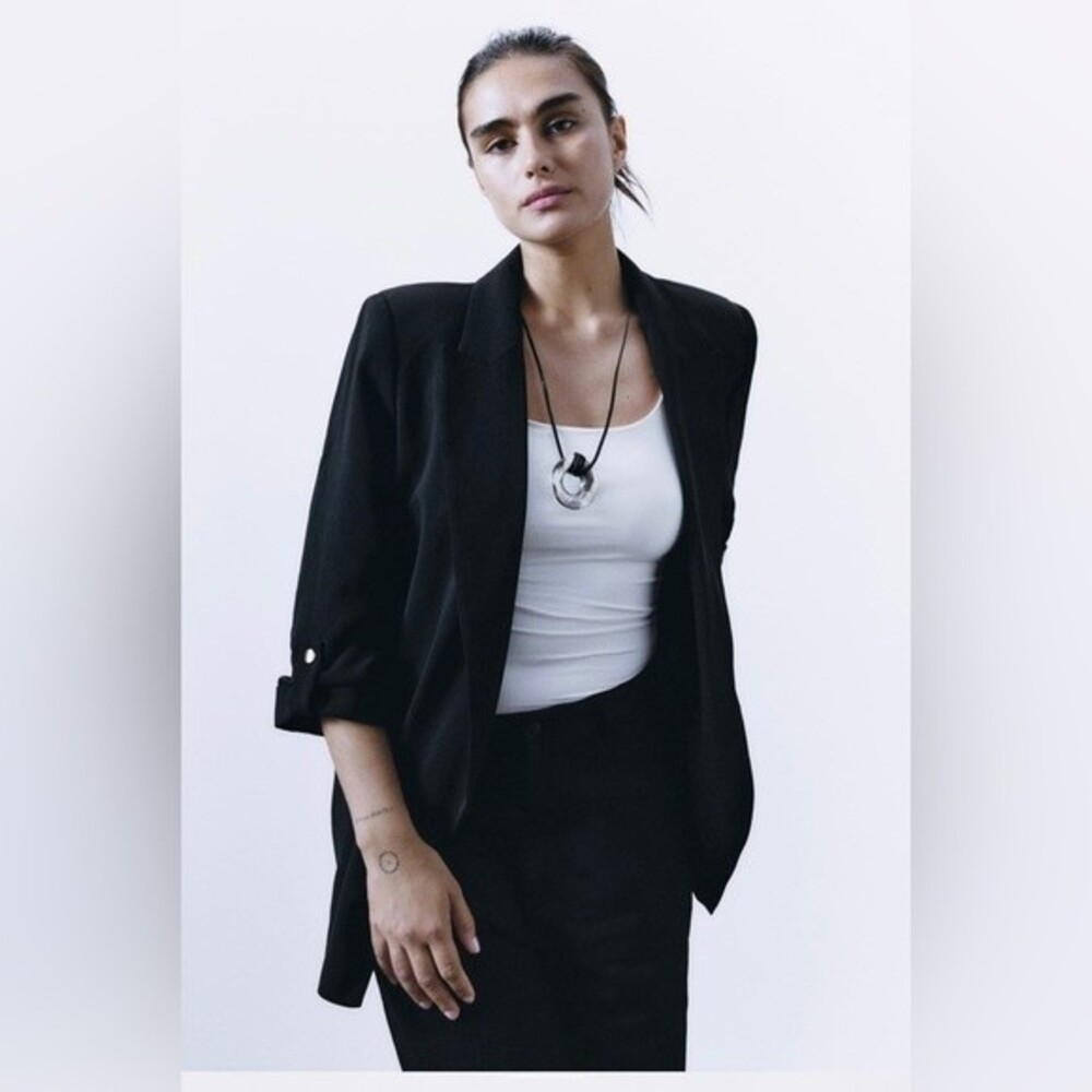 ZARA BLaCK BLAZER WITH ROLLED-UP SLEEVES Size XL